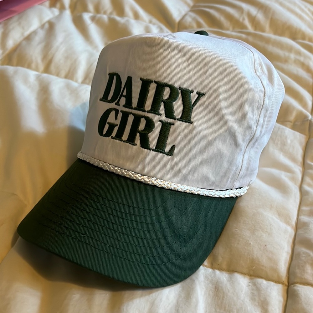 NEW paige lorenze dairy girl hat